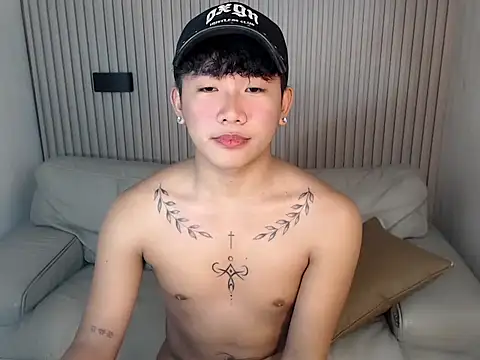 xtrahot_alex (M twink) - HI ALEX
