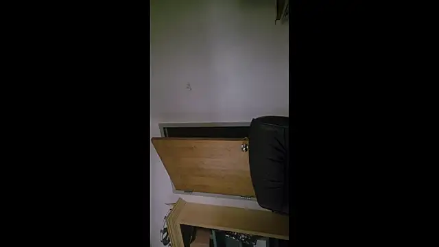 chronic_vibez webcam