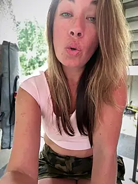MiraKisss