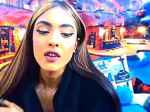 IndianPretty14u2Luv webcam