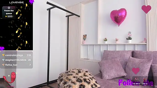VelvetMouth_ webcam