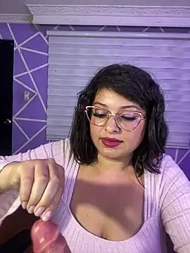 MiiaaJoness