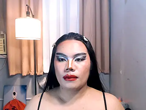 模特: TSbrianaHugeCock