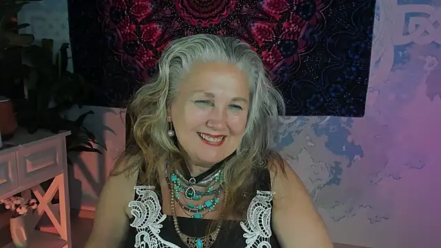 lilamaharani (Ask my age) - 2 tokens for good karma