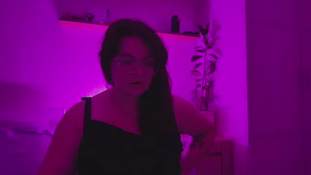 Fluffy_Puffy webcam