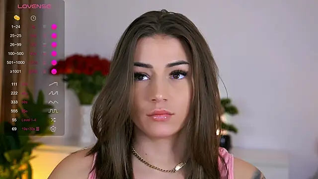 AishaSins webcam