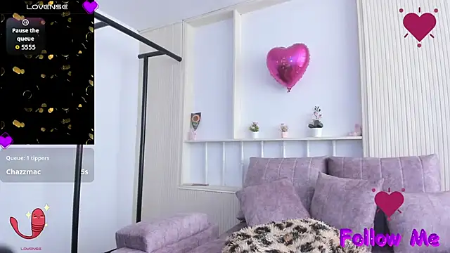 velvetmouth_ - VelvetMouth_'s free webcam - UK Sex Cams