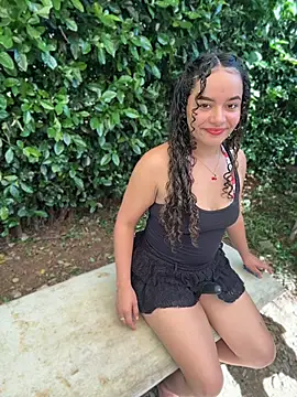 roxyrougee webcam