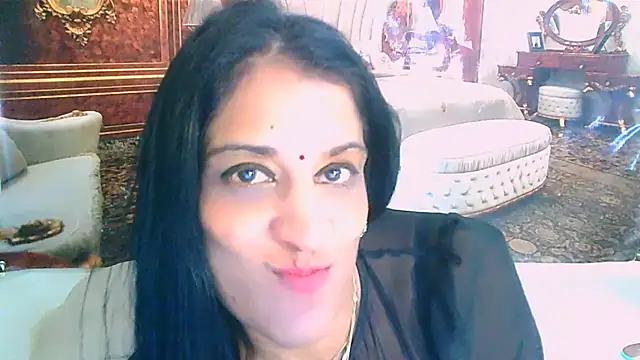 IndianSexcSmyle webcam