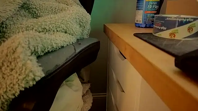 ClaireZX webcam