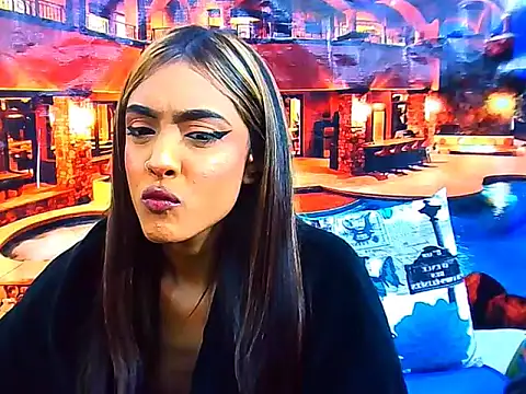 IndianPretty14u2Luv webcam