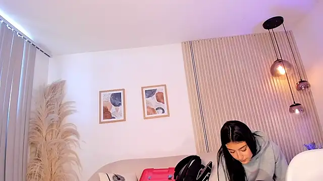 Bella_rochee webcam