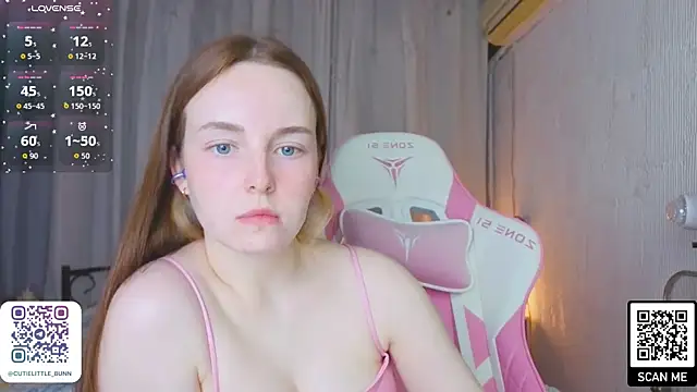 bae_cake_ webcam