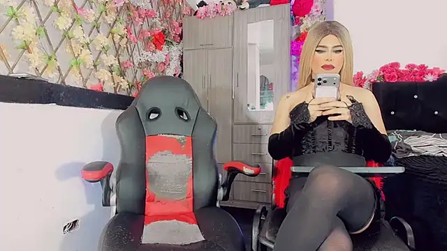 Thiara_veky_ live cam