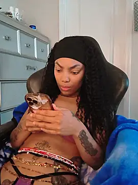 butterflybootyy live sex cam