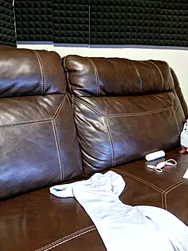 Youreherewithme webcam