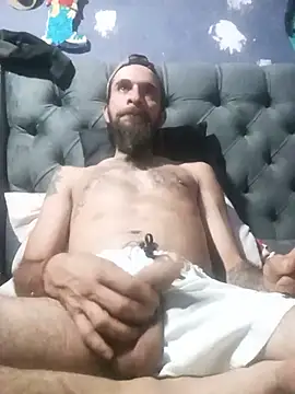 hairy_mannn webcam