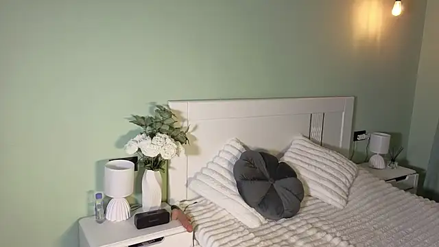 DianaaLight webcam