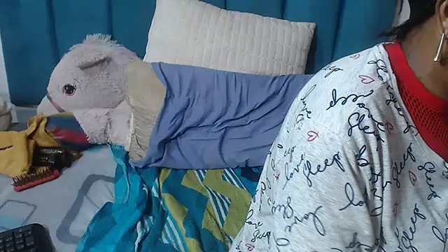 THICKPUSSYDIVAX_ live cam