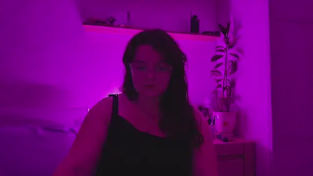 Fluffy_Puffy webcam