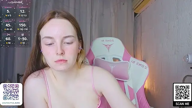 bae_cake_ webcam