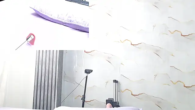 Emma_trons_ webcam