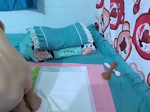 Bella_babyhot
