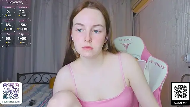 bae_cake_ webcam