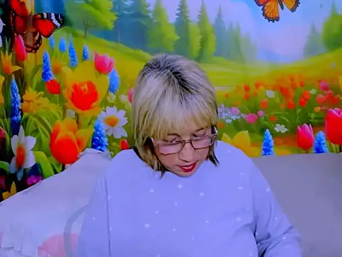 indianroxy webcam