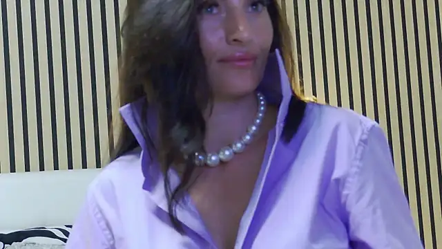 zoeylarkens webcam