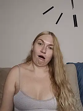 KisaVixen webcam