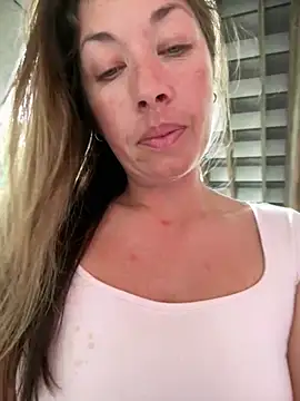 MiraKisss