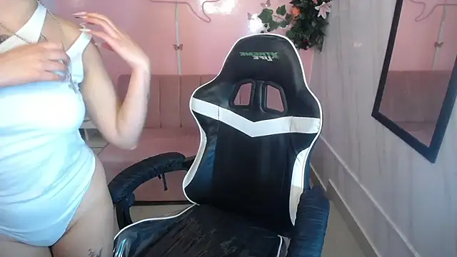 Baby_lizy_ch webcam