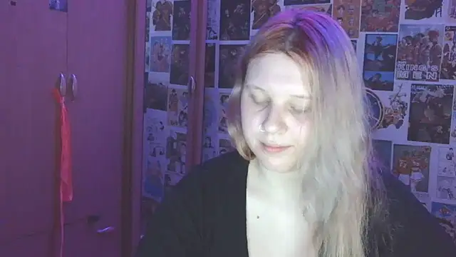 FoxPlayXX live cam on StripChat