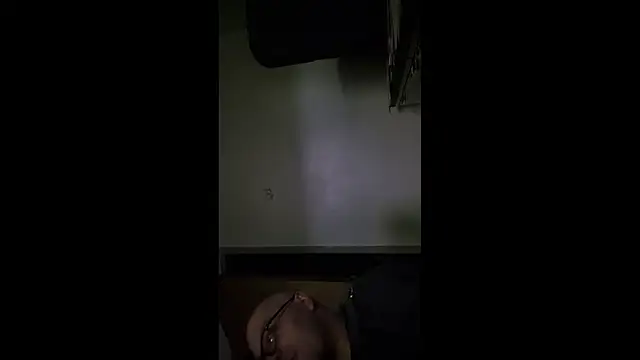 chronic_vibez webcam