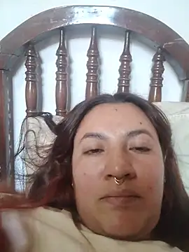 samm_curvy webcam