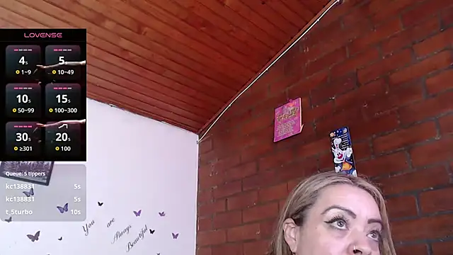 liila28six - LIila28six's free webcam - UK Sex Cams