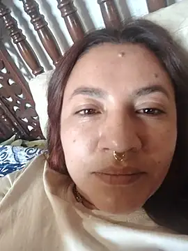 samm_curvy webcam