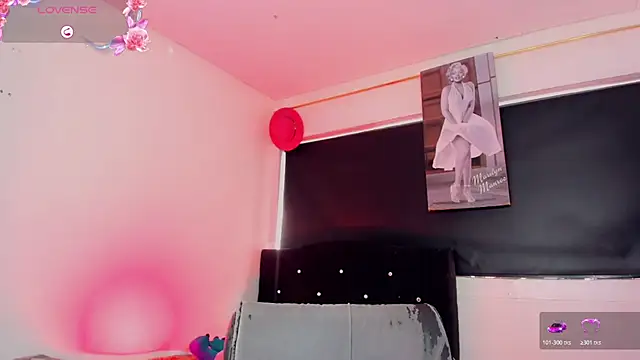 Kendall_hornyy webcam