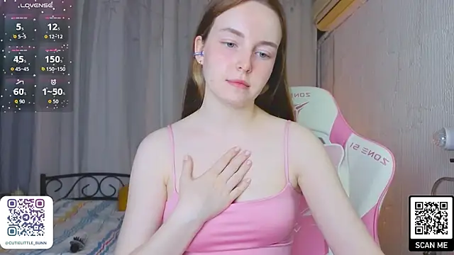bae_cake_ webcam