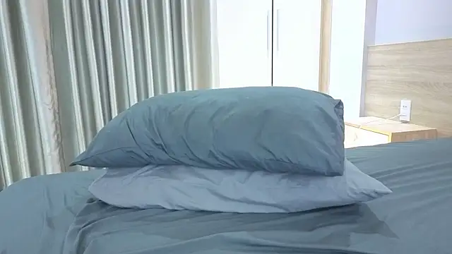 emonyashka_ webcam