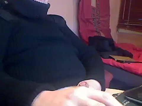 ArmySweater webcam