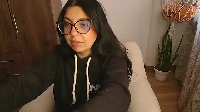 _namii - _Namii's free webcam - UK Sex Cams