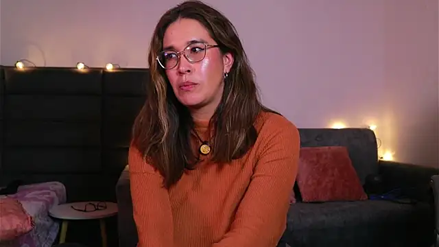 kathieandpovcock1 webcam