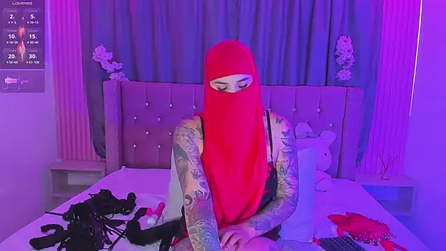 Nayla-Mouna webcam