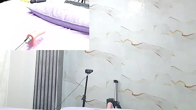 Emma_trons_ webcam