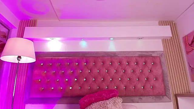 Modella: Andy_Leex