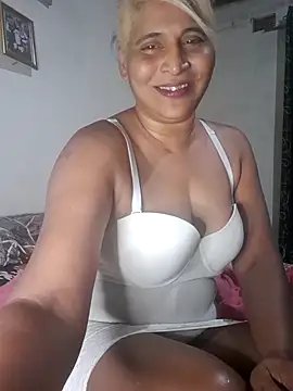 Goodgirlsue_77 webcam