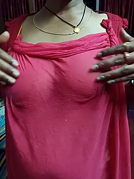 Little-Roshni live sex cam