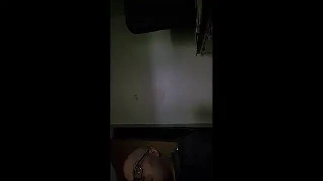 chronic_vibez webcam